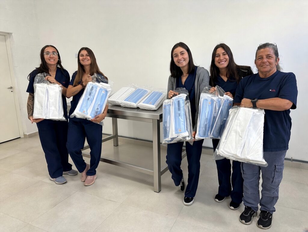 Empleadas CDH PROTESIS E IMPLANTES